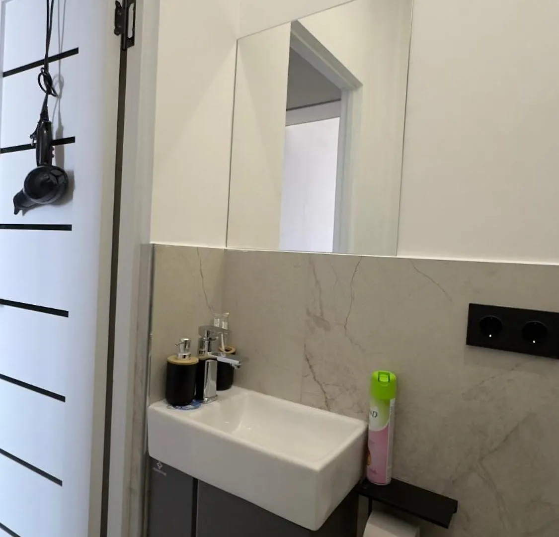 1 Room Apartment Aurus #3 Alma-Ata